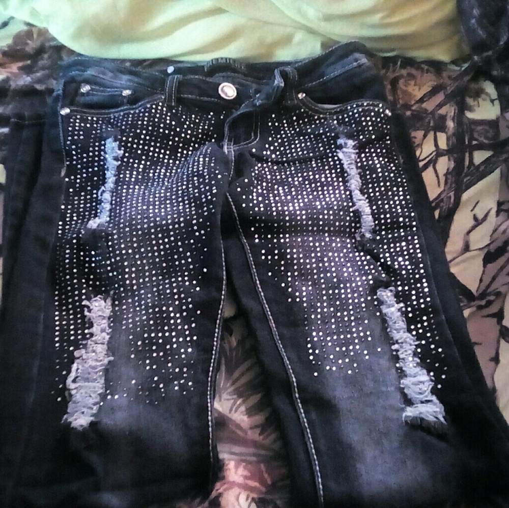 Bedazzled skinny jeans